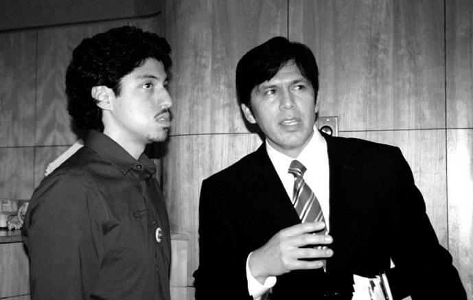 Congressman Kevin Deleon and Victor Sanchez (left), the external vice chair for UCSC’s Student Union Assembly, discussed the drastic cuts at last week’s state budget hearing. Photo by Arianna Puopolo.